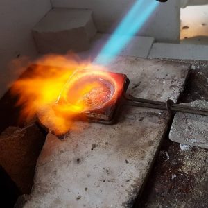 Flame smelting gold